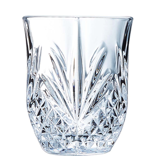 Kristallglas-Wasserglas mit Muster