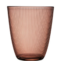 Rippenglas in Rosé-Ton