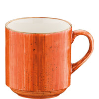 Orangene Keramiktasse