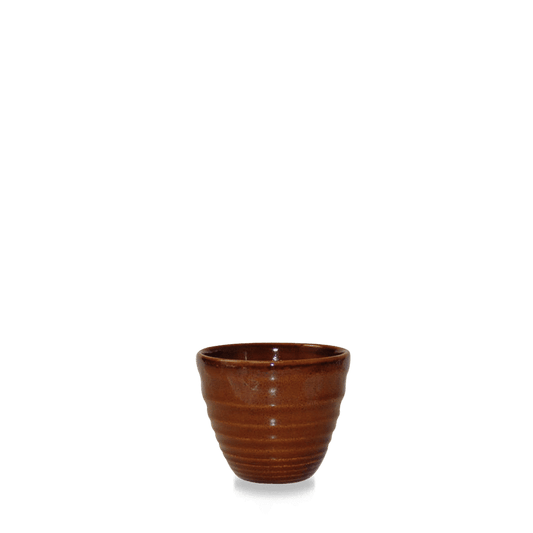 Leere braune Tasse auf Tisch