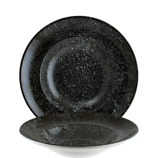 Schwarze Teller mit Sprenkeln