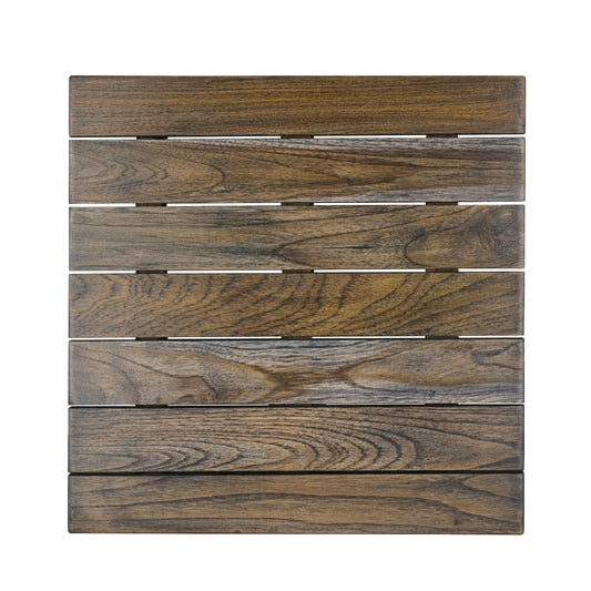 Holzplatte mit gleichmäßigen Streifen.