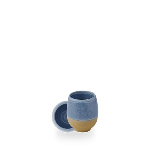 B2B Gastronomie: Keramikbecher, Nahaufnahme