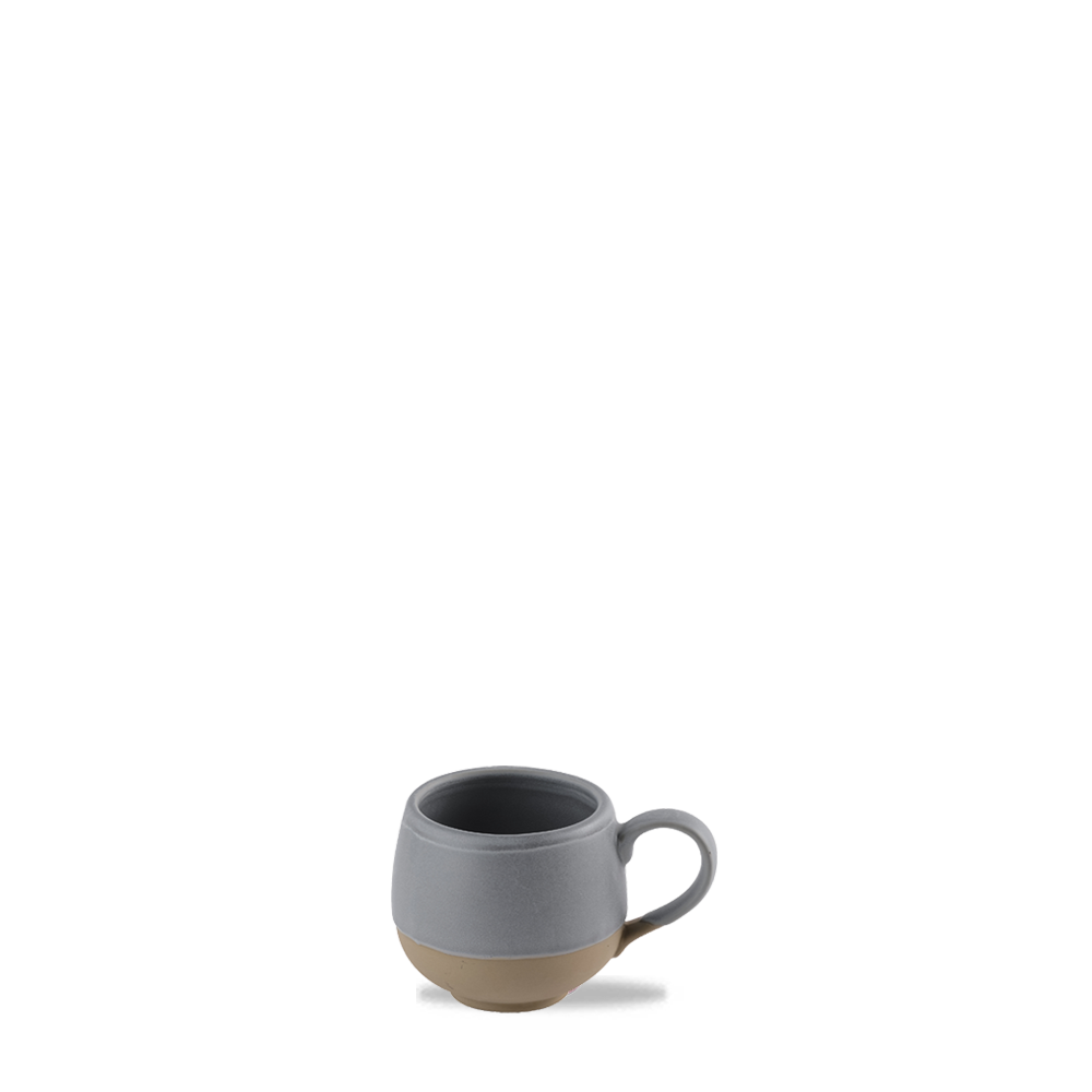 Graue Tasse auf weißem Hintergrund.