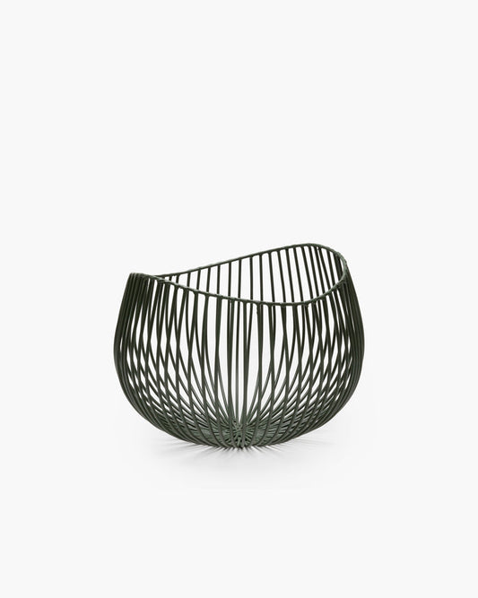 Metallkorb mit modernem Design.