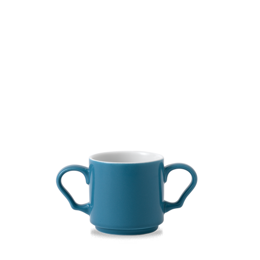 Blaue Tasse mit zwei Henkeln.