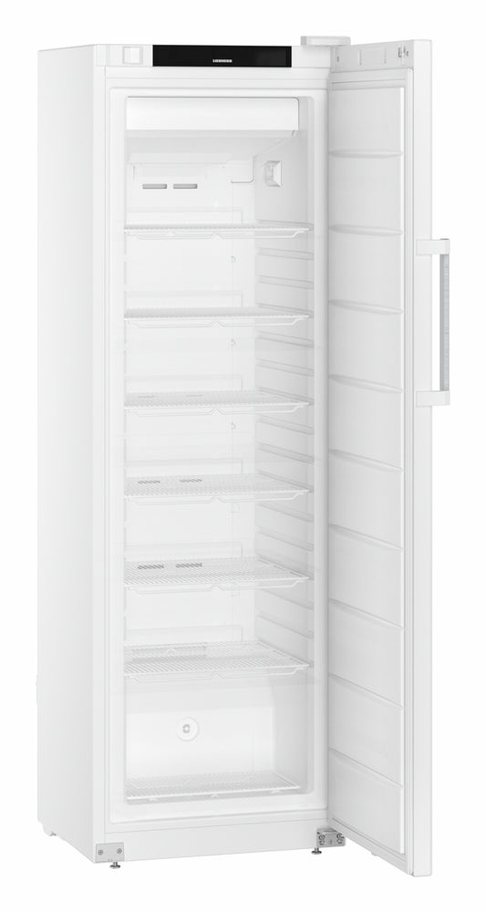 Leerer Kühlschrank für Gastronomie