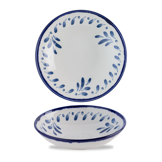 Zwei Teller mit blauem Muster.