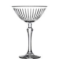 Elegantes Weinglas aus Glas