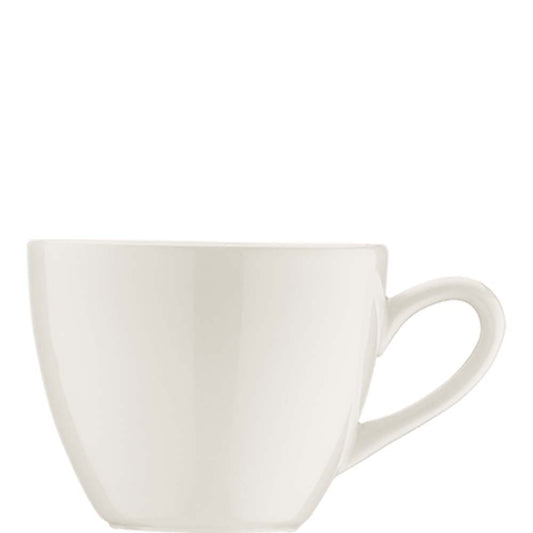 Weiße Kaffeetasse im Vordergrund