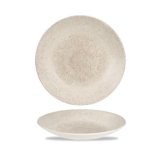 Zwei beige Teller, rustikales Design.