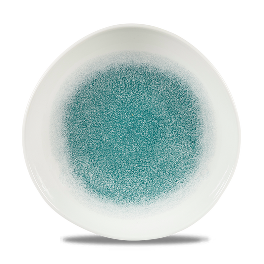 Weißer Teller mit blauem Muster.