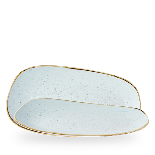 Leere, elegante Servierteller, B2B Gastronomie
