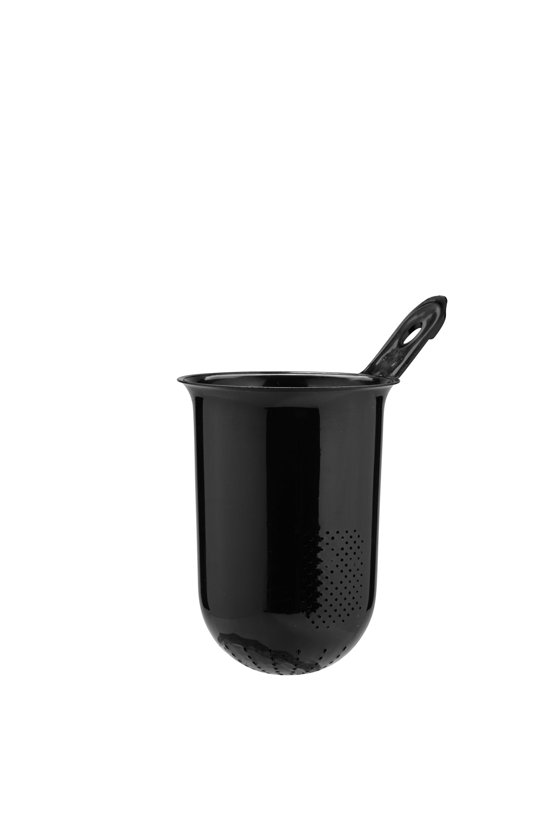 Schwarzes Teesieb mit Griff, seitliche Ansicht.