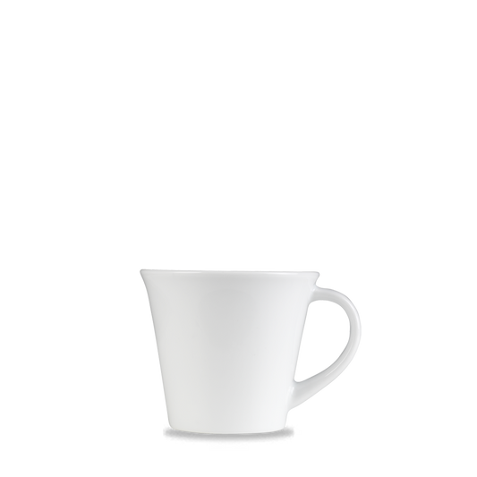 Weiße Tasse auf weißem Hintergrund.
