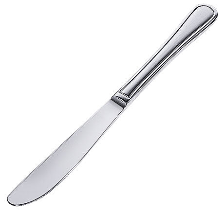 Silbernes Buttermesser auf Weiß.