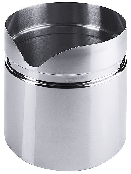 Edelstahlbehälter mit Ausgussöffnung.
