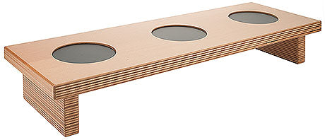 Holztablett mit drei Vertiefungen.