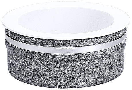 Runde Buffet-Schale aus Edelstahl.