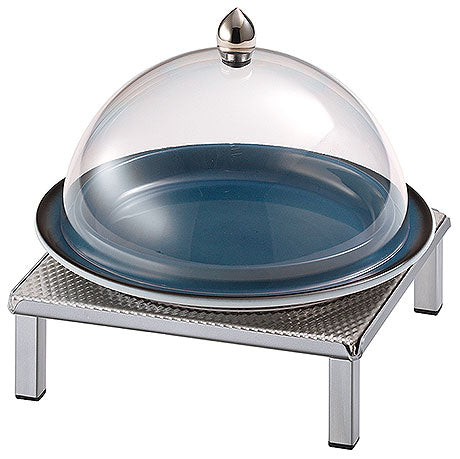 Gastronomie-Display mit Glashaube.