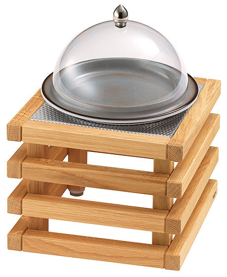 Holzständer mit Glashaube und Teller.