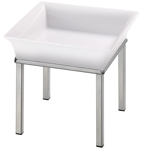 Weiße Schale auf Metallgestell.