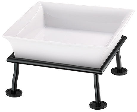 Weiße Schale auf schwarzem Gestell.