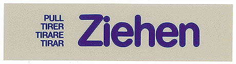 Türschild mit "Ziehen" in mehreren Sprachen.