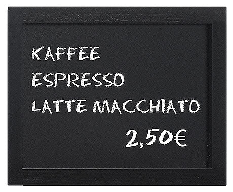 Tafel mit Kaffeeangebot und Preis.