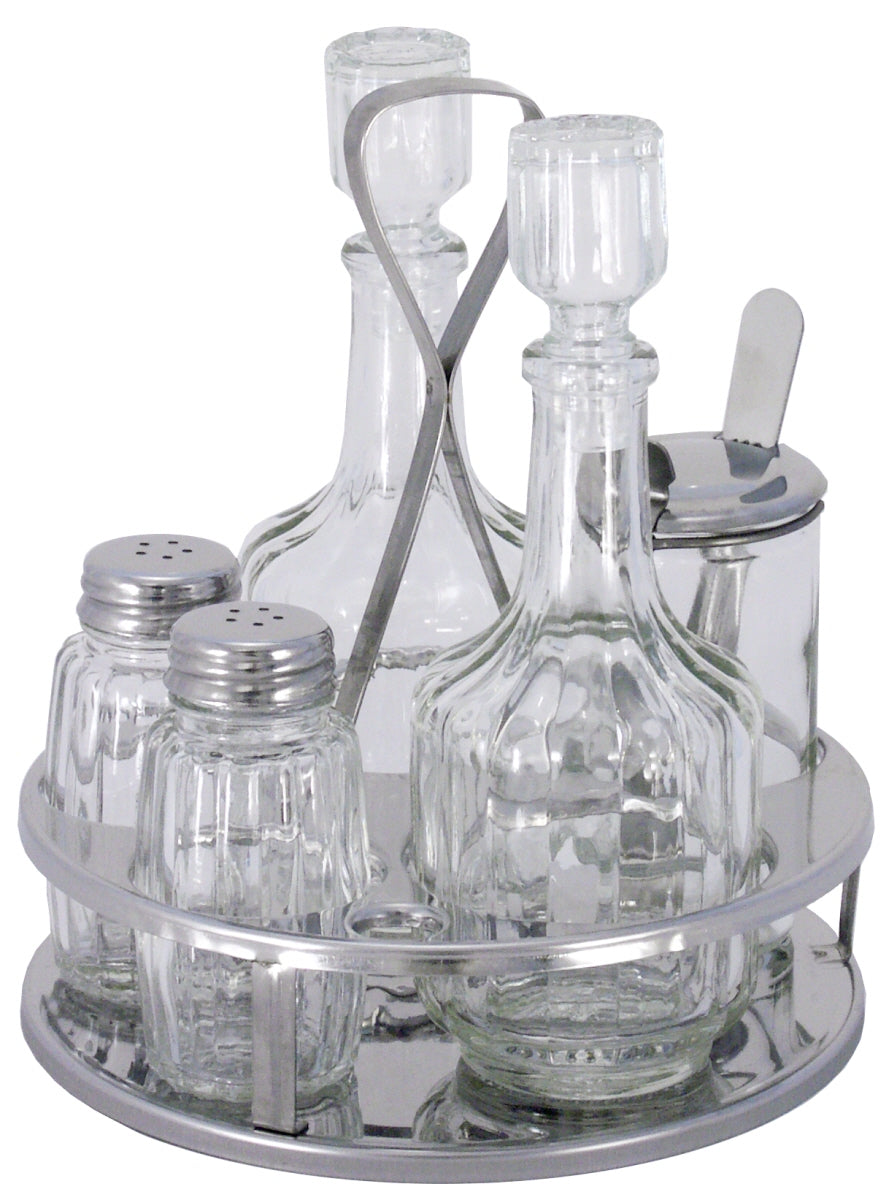 Essig-Öl-Set mit Gewürzstreuern.