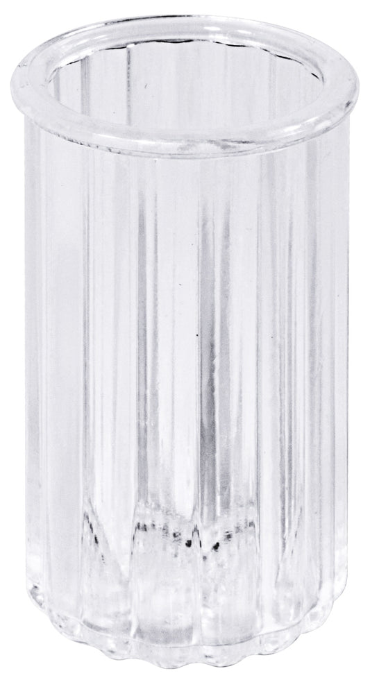 Geriffeltes Glas, zylindrische Form.