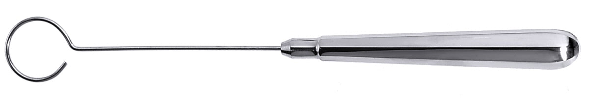 Metallischer Küchenring mit Griff.