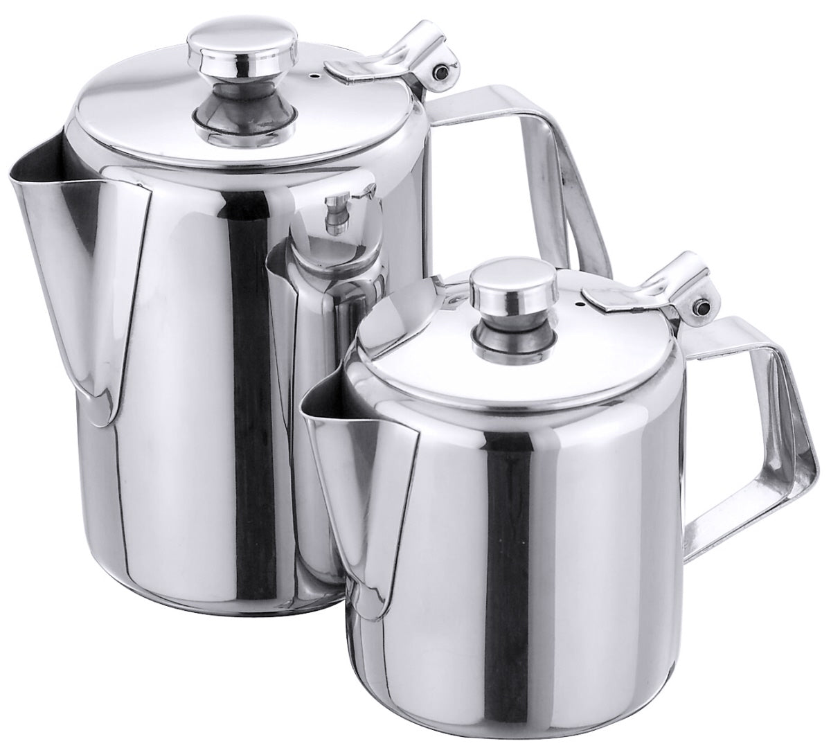 Zwei Edelstahl-Kaffeekannen mit Deckel.