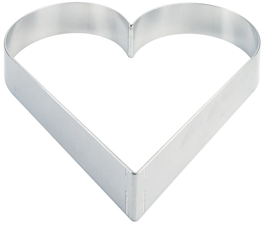 Herzförmiger Ausstechring aus Metall