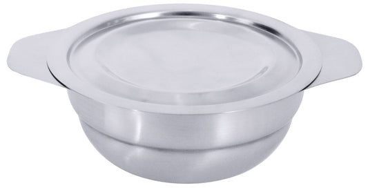 Edelstahl-Schüssel mit Deckel.