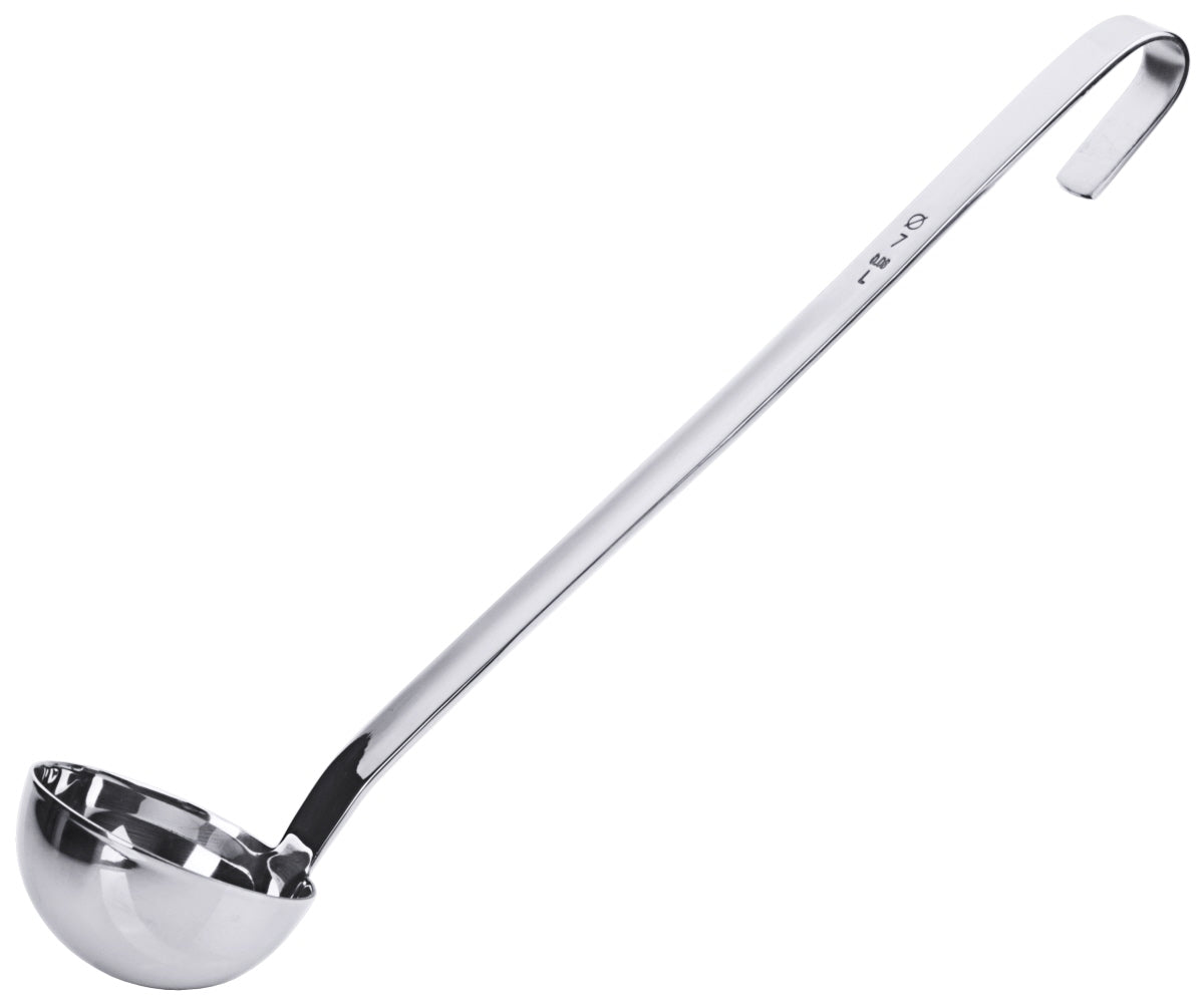Silberne Suppenkelle mit Haken.