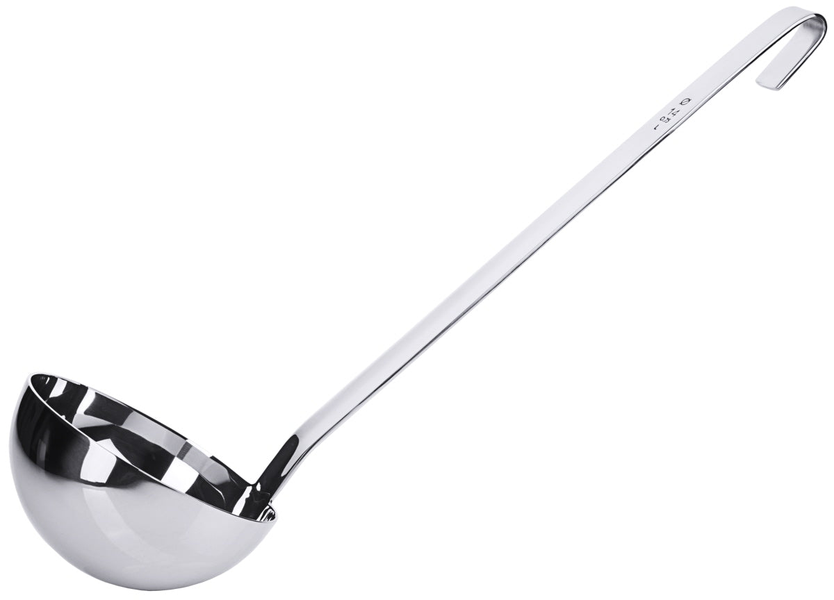 Silberne Suppenkelle mit Haken.