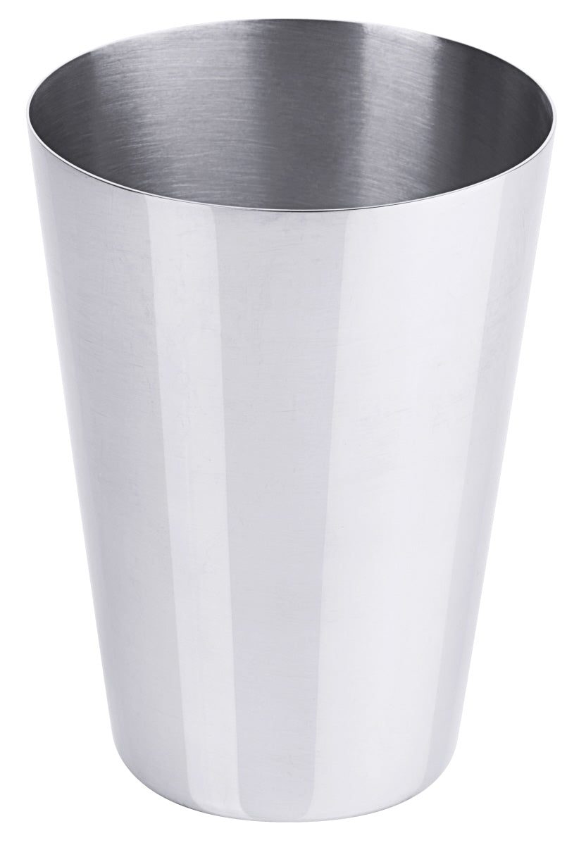 Metallbecher aus Edelstahl, glänzend.