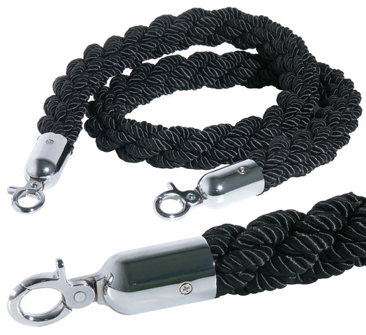 Schwarze Absperrseile mit Haken.
