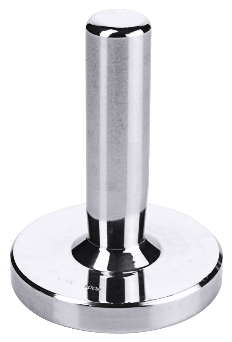 Metallischer Fleischklopfer mit Griff.