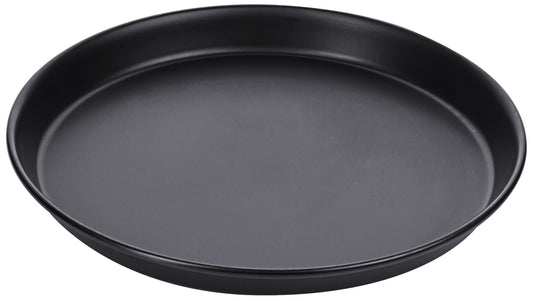 Schwarzes Serviertablett aus Metall.