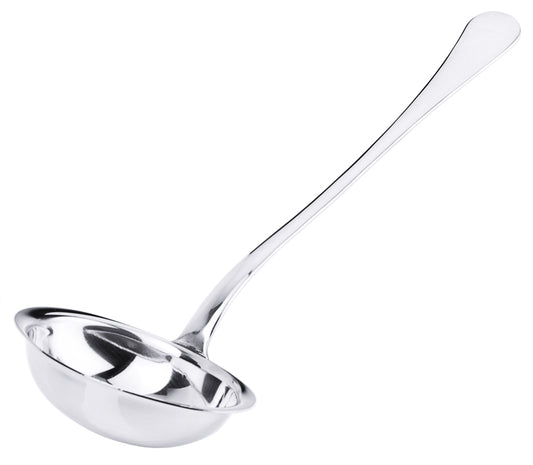 Silberne Suppenkelle aus Edelstahl.