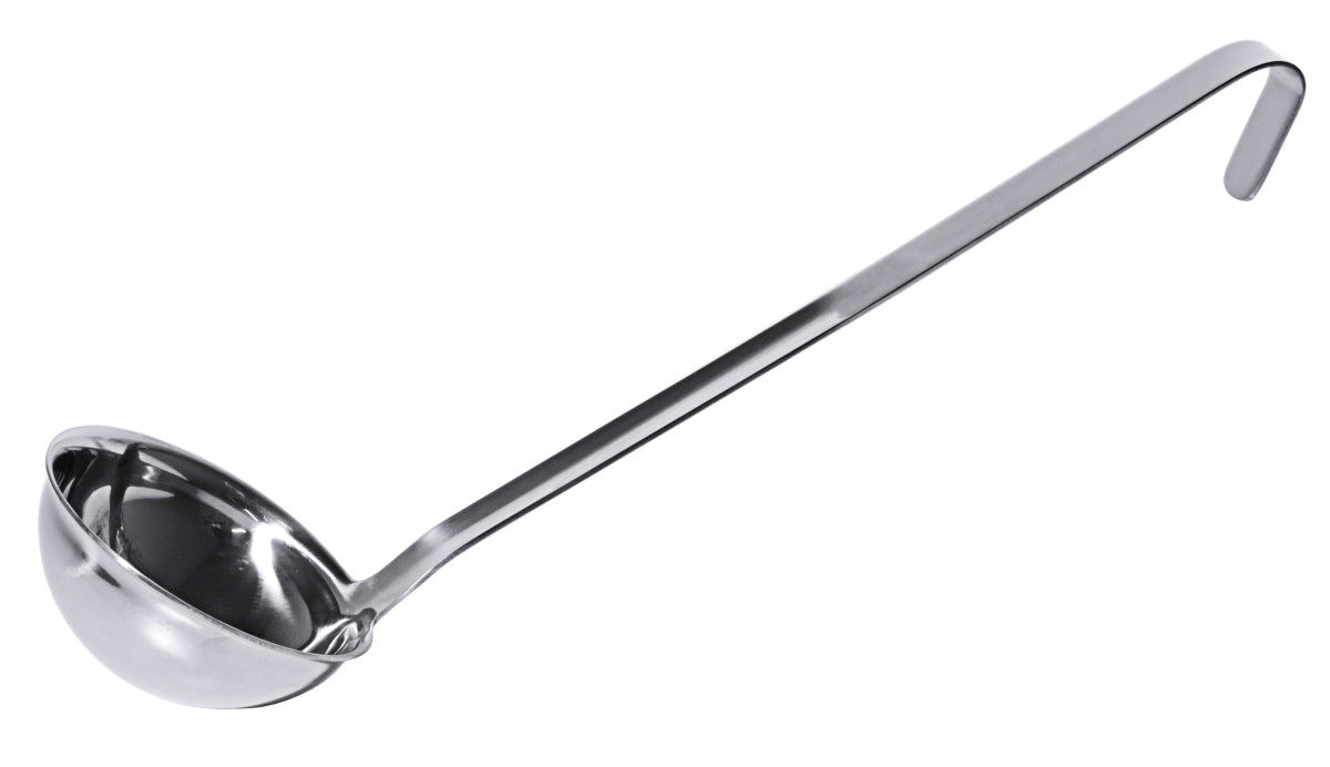 Suppenkelle aus Edelstahl, gebogen.