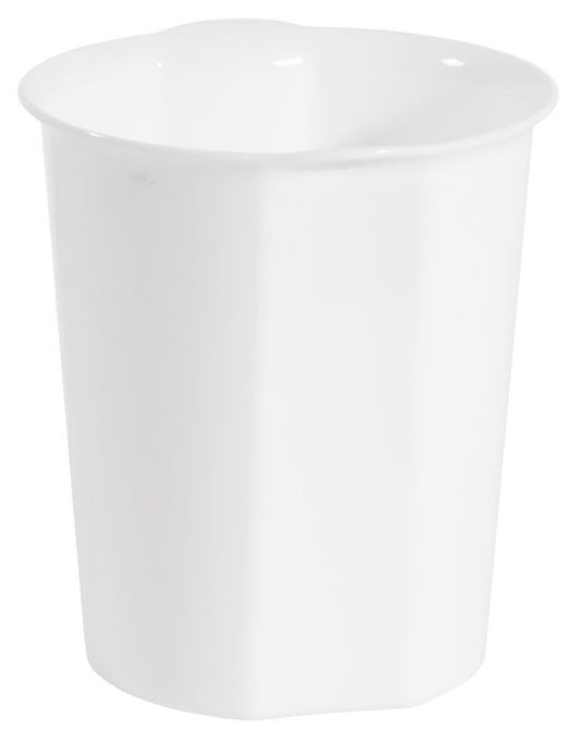 Weißer Porzellanbecher ohne Henkel.