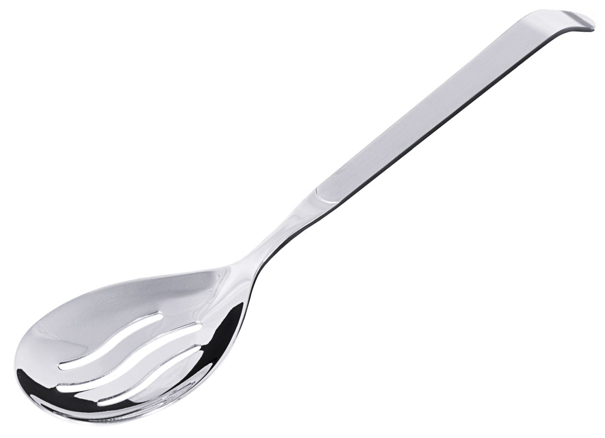 Geschlitzter Edelstahl-Löffel für Gastronomie.