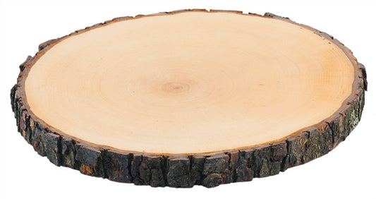 Holzscheibe als Servierplatte.