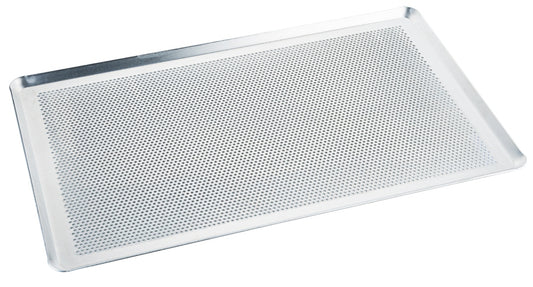 Perforiertes Backblech aus Metall.