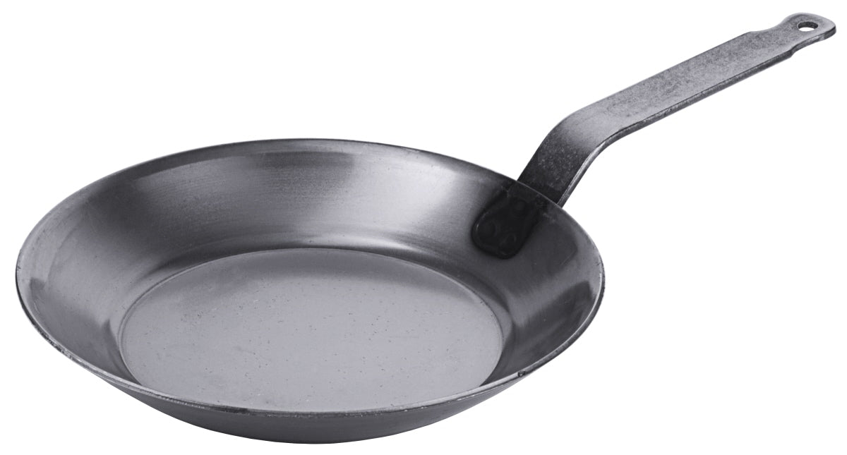 Metallpfanne mit langem Griff.