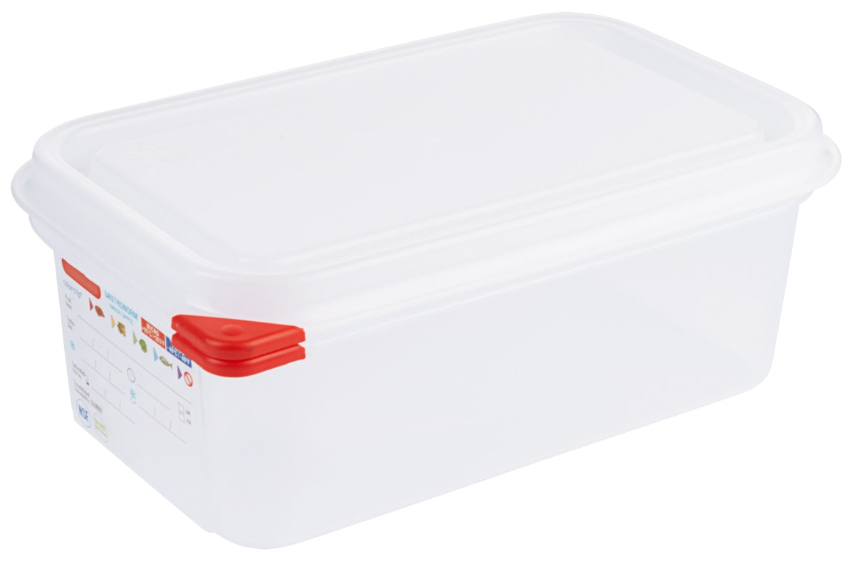 Transparente Kunststoffbox mit rotem Verschluss.