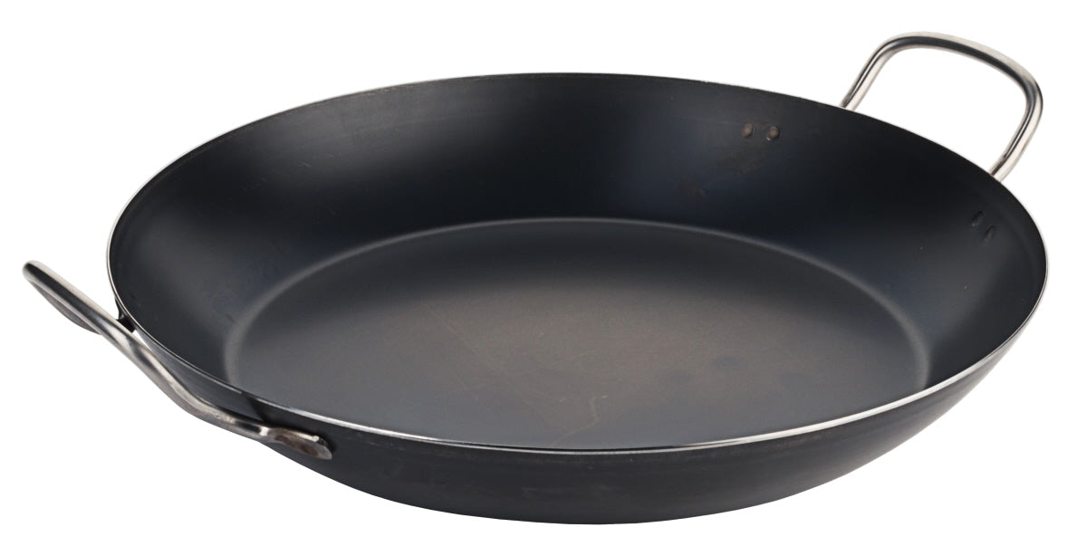 Große schwarze Pfanne mit Griffen.